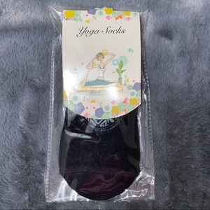 Yoga / Pilates grip‎ socks black new in package